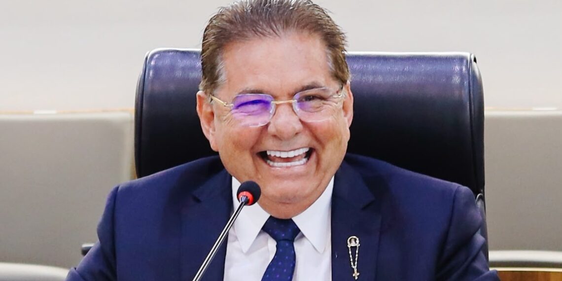 Projeto de Cida que prevê ponto facultativo para servidores estaduais no dia do aniversário é promulgado