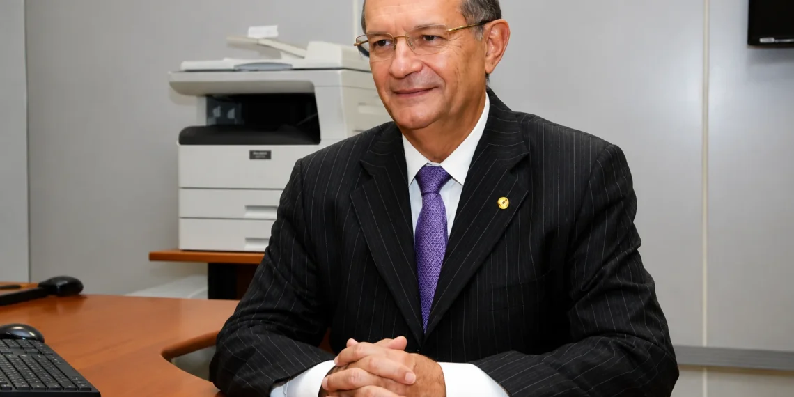 Desembargador Aluízio Bezerra será homenageado com Medalha Exército Brasileiro