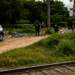 Jovem é encontrado morto com mãos amarradas e marcas de tiros às margens da linha do trem, em João Pessoa