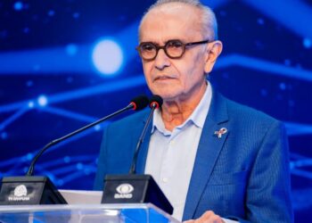Cicero assume compromisso para Passe Livre para todos os alunos das redes públicas