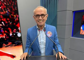 Durante debate, Cícero Lucena se compromete com construção de três UPAs e parceria no financiamento de alta e média complexidade em Campina Grande