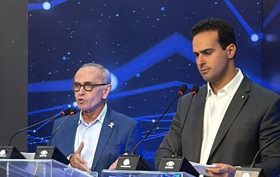 Troca de acusações entre Cícero e Lucas marca 1º bloco do debate da TV Arapuan