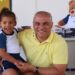 Prefeito Evilásio Cavalcanti reforça investimentos na educação de Cabedelo com entrega de fardamentos e kits