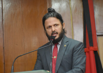 Pressão no PDT: candidato a deputado estadual ameaça renunciar se nominata completa não apoiar Cícero