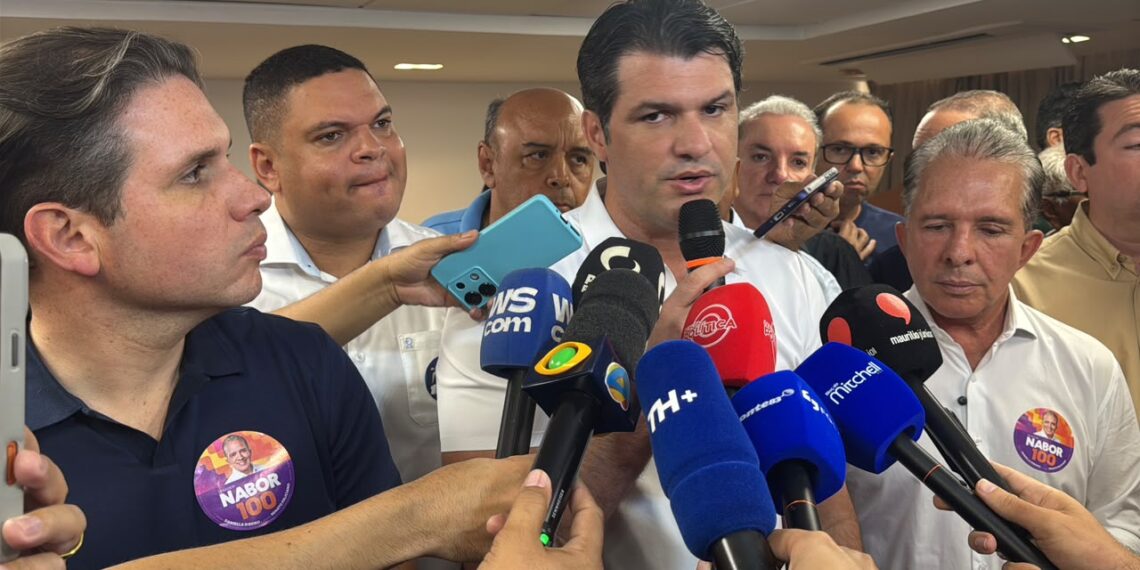 Léo Bezerra garante apoio do Republicanos em 2028 em troca de adesão a Nabor