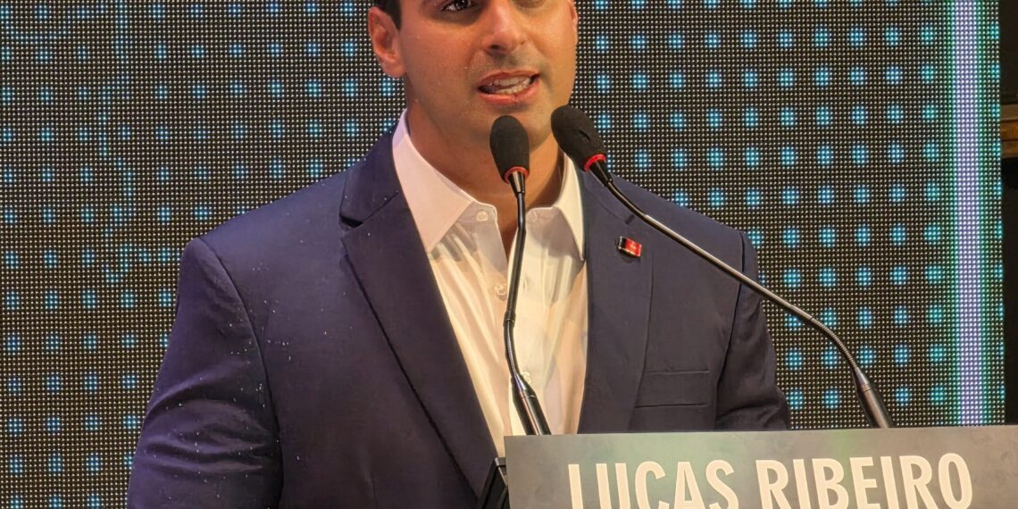 Cícero, Lucas e Efraim encerram debate com ataques, promessas e recados ao eleitor