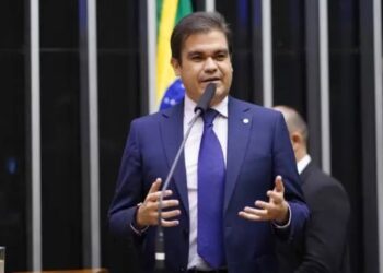 Mersinho Lucena destaca avanço de projeto que amplia destinação social de imóveis do INSS