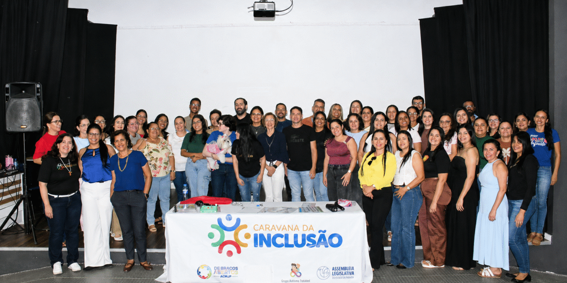 Caravana da Inclusão leva informação e orientação sobre neurodivergência a Guarabira
