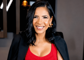 Secretária do Procon Bayeux, Roseana Barbosa alerta para golpe do falso advogado com seu nome