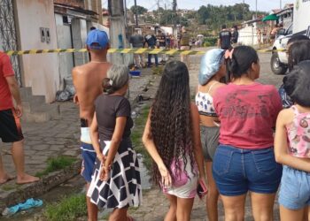 Cícero debate desenvolvimento regional em Cuitegi e firma compromissos com a zona rural