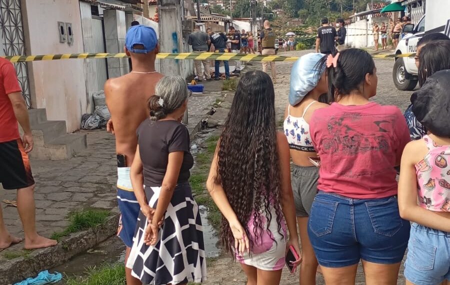 Cícero debate desenvolvimento regional em Cuitegi e firma compromissos com a zona rural