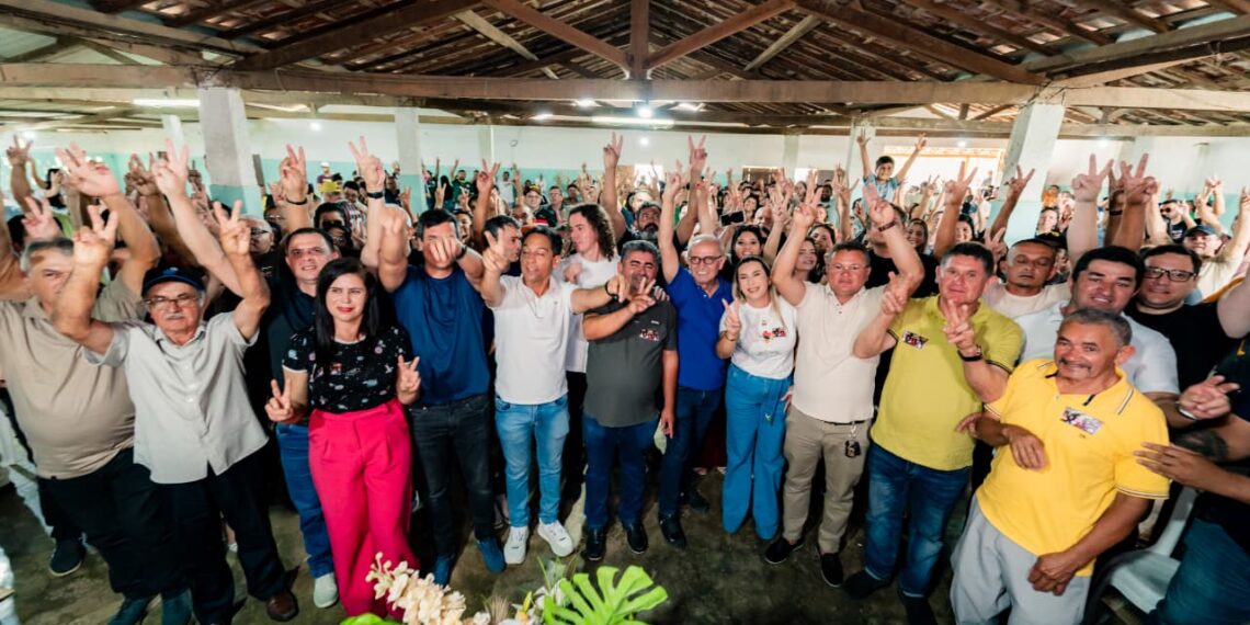 Ao lado do prefeito Júnior do Caracol, Cícero Lucena amplia base em Lagoa de Roça e garante que cidade vai voltar a ter atenção do Estado