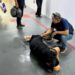 Mulher sofre queda em piso com óleo no Manaíra Shopping e aciona a Justiça por indenização