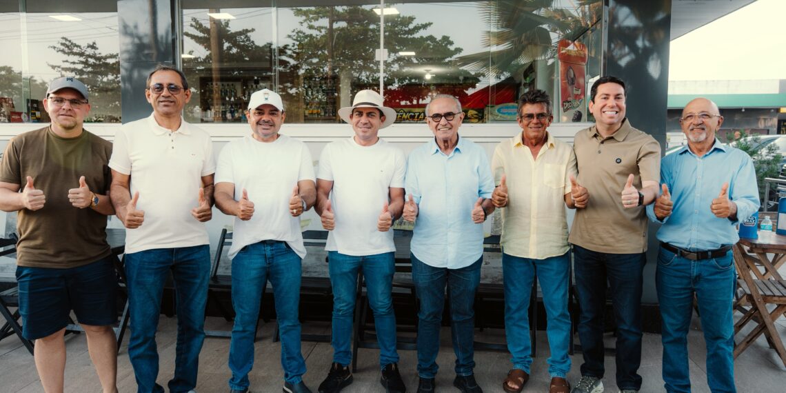 Cícero recebe adesão de presidente da Câmara e mais seis vereadores de Santa Rita e garante que município voltará a ter atenção do Estado
