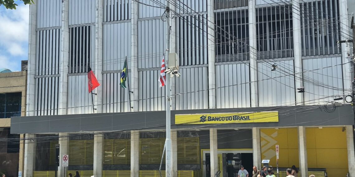 Negociações não avançam e Caixa e Banco do Brasil amanhecem de portas fechadas