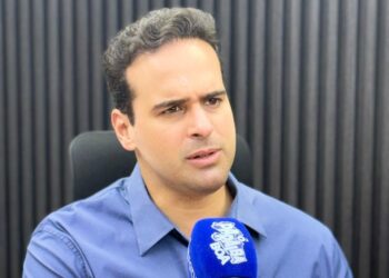 Debate ao Senado esquenta, e Veneziano desafia Nabor a quebrar sigilo sobre investigação de R$ 21 milhões
