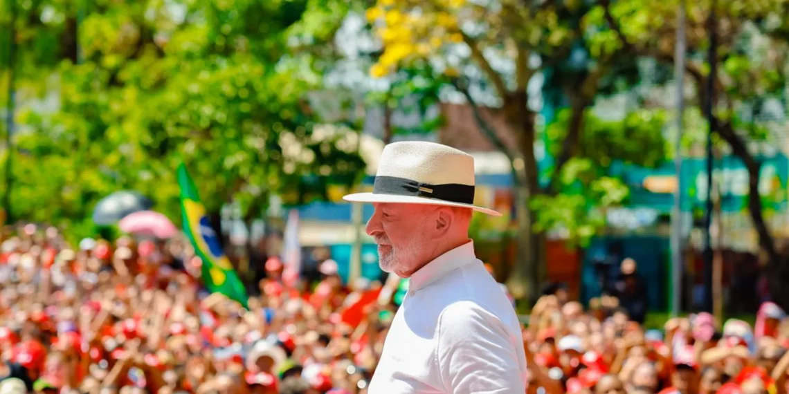 Lula diz que Trump quer ‘acabar com o Pix’ e afirma que defenderá sistema