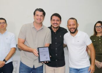 Leo Bezerra convoca 69 novos Agentes Comunitários e de Combate a Endemias aprovados no último concurso da Saúde