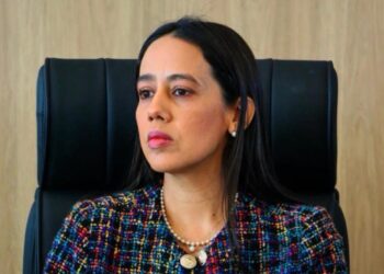 Jullyanna Viegas assume presidência da OAB-PB e faz história como primeira mulher negra a comandar a Instituição