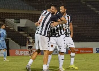 Rumo a Série B, Botafogo-PB estreia no quadrangular do acesso contra o Santa Cruz neste domingo