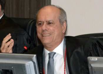 ALPB aprova Voto de Aplauso ao desembargador José Ricardo Porto