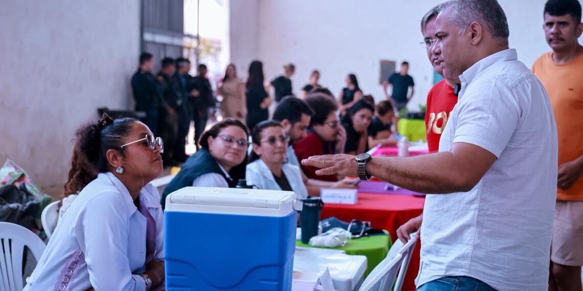 Ação Social de Cara Nova: ‘Semas que Acolhe’ leva serviços públicos e atendimento integrado aos moradores do Renascer