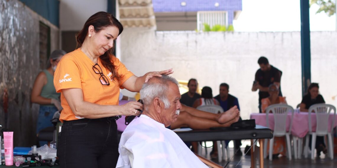 Prefeitura de cabedelo leva serviços e atendimento humanizado à comunidade de Jacaré