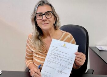Prefeita de Areia, Sílvia Cunha Lima tem mandato cassado pelo TRE-PB por entrega de cestas básicas a eleitores
