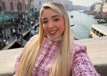 Brasileira morre durante viagem com amigas em Paris