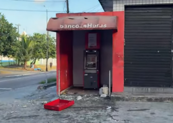 Caixa eletrônico no Rangel é alvo de explosão, mas suspeitos não conseguem levar dinheiro
