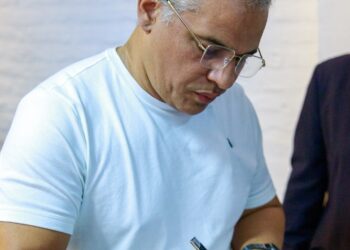 Prefeito Evilásio Cavancanti autoriza construção de Espaço Esportivo Comunitário em Intermares