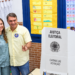 Flávio Bolsonaro vota no Rio de Janeiro acompanhado da esposa e de governador eleito do RJ