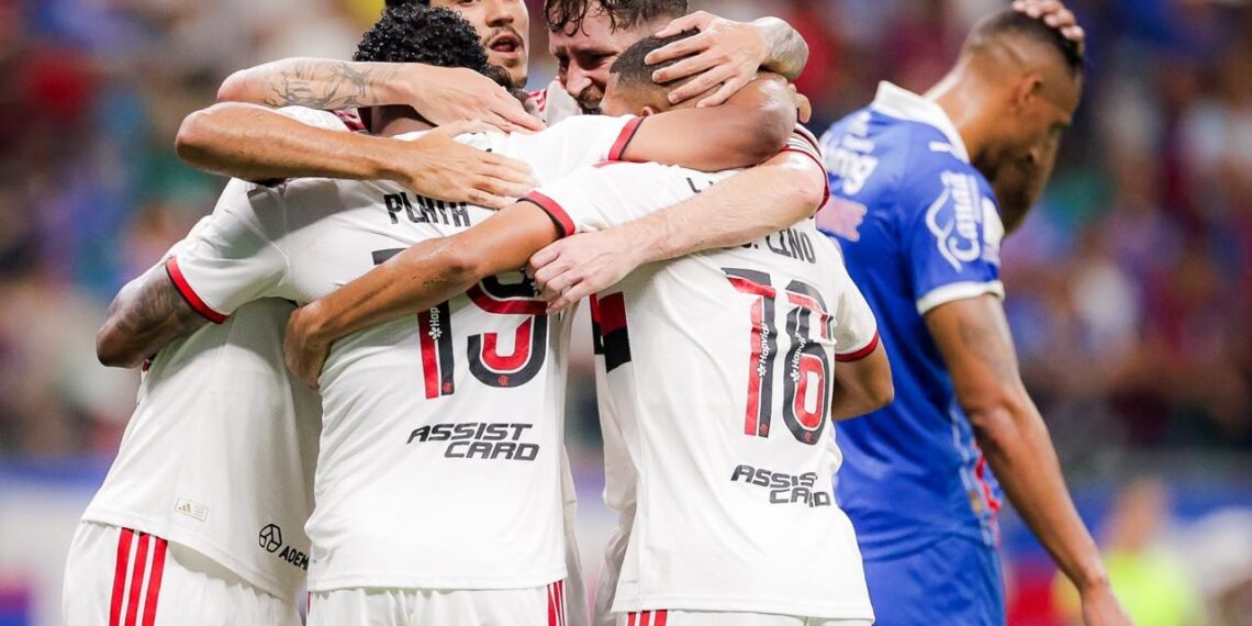 Flamengo vence o Bahia por 3 a 0 e reassume a liderança do Brasileirão com 67 pontos