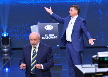 Debate da Band: quem ganhou e quem perdeu no primeiro embate entre Lula e Flávio Bolsonaro
