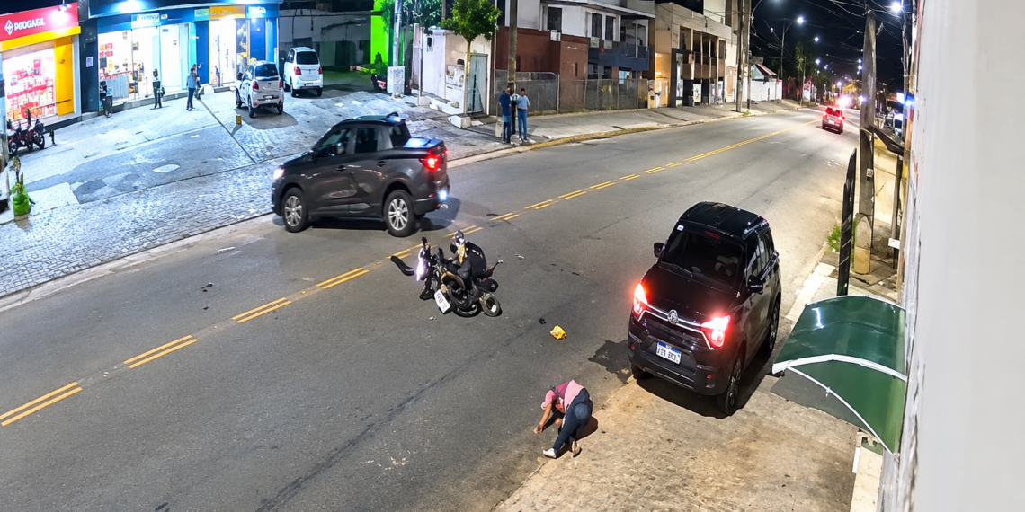 Motorista faz “cavalo de pau”, mata motociclista e foge após acidente em João Pessoa