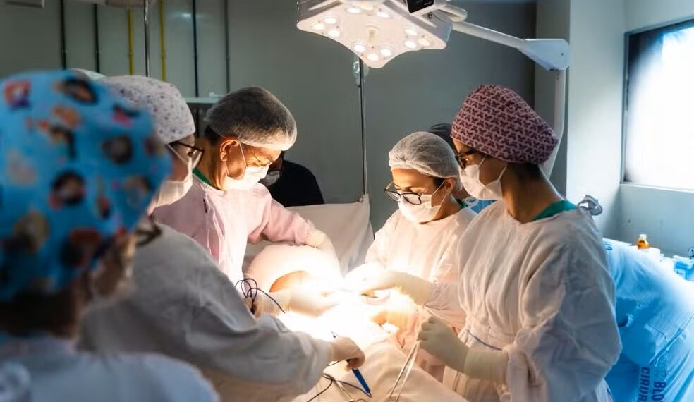 Mulher dá à luz quadrigêmeos em maternidade de João Pessoa