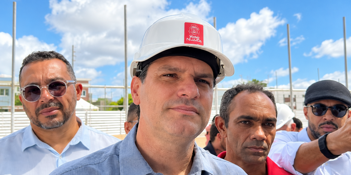 ‘Quem venceu foi a democracia’, diz Léo Bezerra sobre vitória histórica de Lula