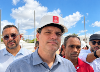 ‘Quem venceu foi a democracia’, diz Léo Bezerra sobre vitória histórica de Lula