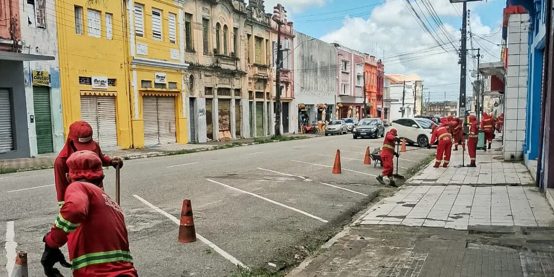 Leo Bezerra destaca ações de limpeza e zeladoria urbana durante feriadão em João Pessoa