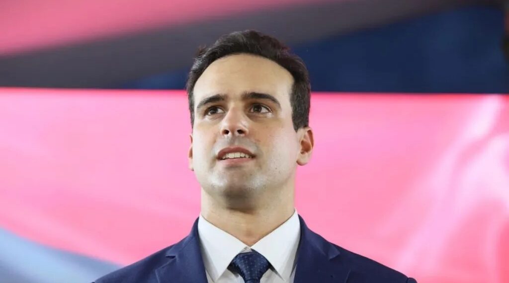 “AIJE Shoppe do voto”: “Lucas Ribeiro lançou app da compra de voto na Paraíba”, confirma advogado
