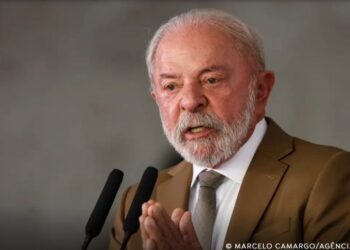 Lula avisa que vai pedir prisão de prefeitos por problemas no transporte público