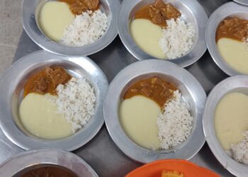 DIA DA ALIMENTAÇÃO: Cabedelo investe em alimentação saudável e valoriza ‘comida de verdade’ na merenda escolar