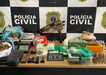 Depósito de drogas é desarticulado em Guarabira; armas são apreendidas