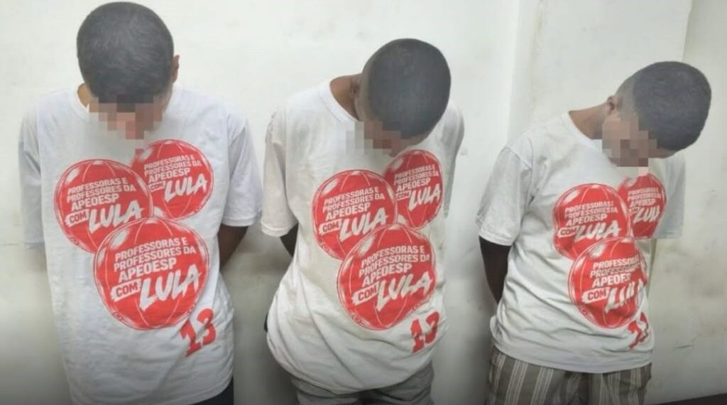 Policiais militares são acusados de obrigar detidos a vestir camisas de Lula em abordagem em SP