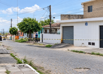 Homem é morto a tiros após ter casa invadida por falsos policiais em Santa Rita