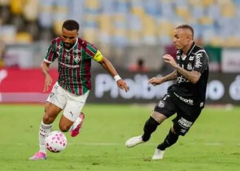 Santos vira sobre o Fluminense no Maracanã com gols de Gabigol e Philippe Coutinho