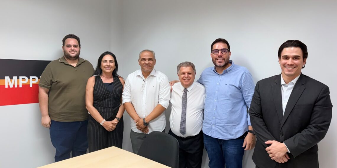 Prefeito Evilásio Cavalcanti dialoga com MPPB ampliação do atendimento a crianças e adolescentes com autismo em Cabedelo