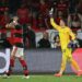 Flamengo perde nos pênaltis para o Estudiantes, é eliminado da Libertadores e frustra torcida no Maracanã