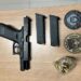 Polícia prende investigado por homicídio e apreende pistola adaptada para disparo em rajada em João Pessoa